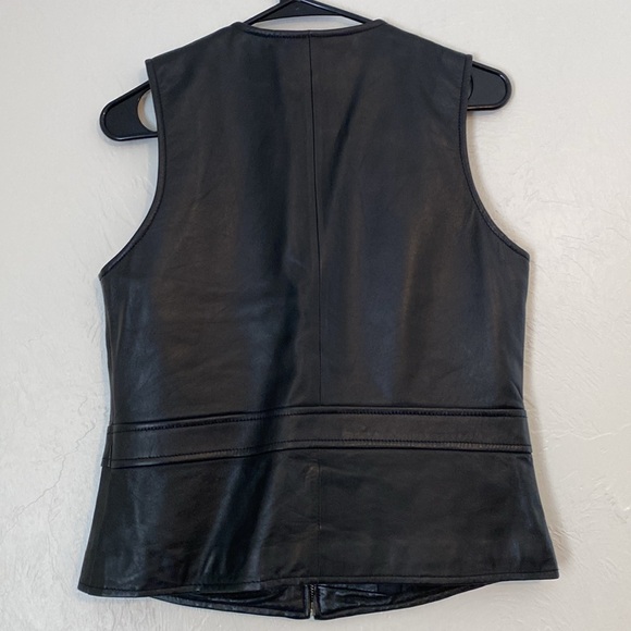 Rem Garson Women’s Black Leather Zip Vest - Picture 3 of 5